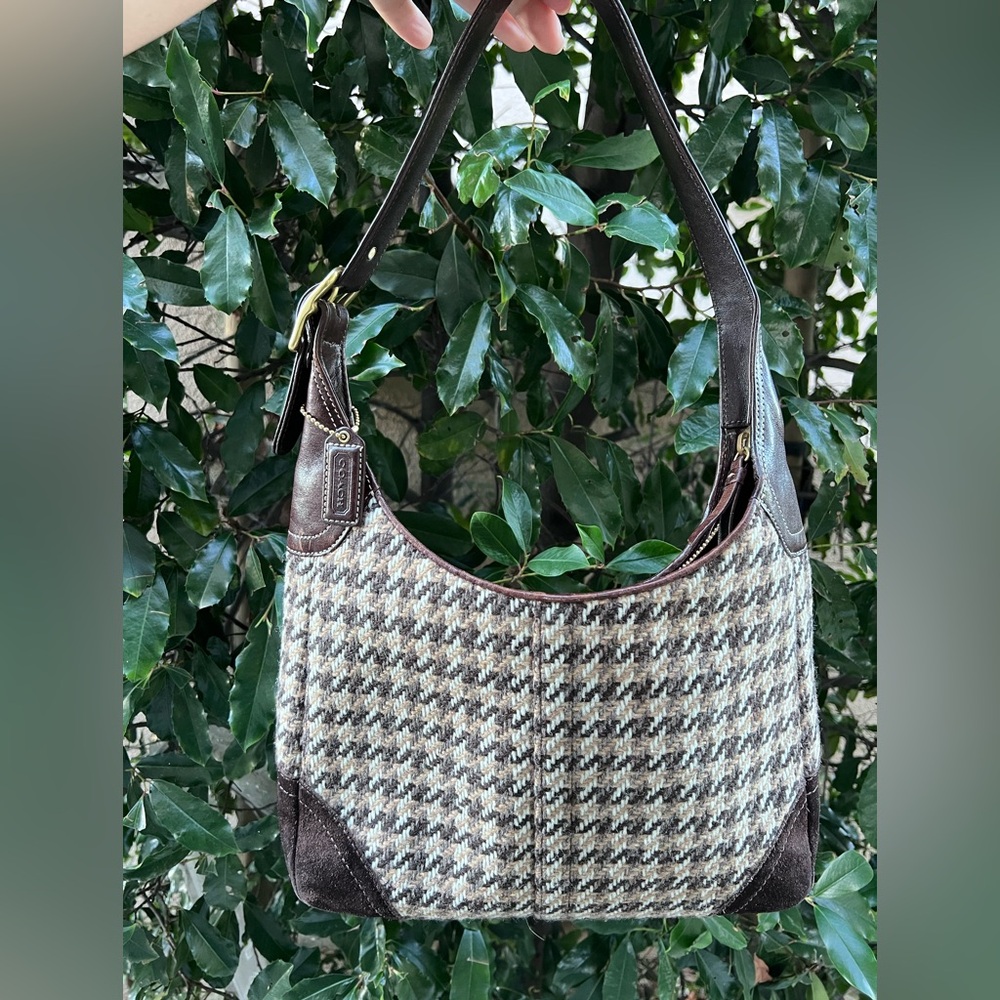 SOLD—Coach Y2K Hampton Houndstooth - Picture 14 of 14